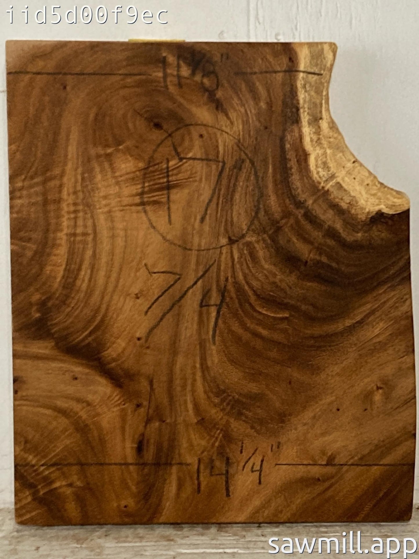 1.75" x 14" x 17" Monkeypod